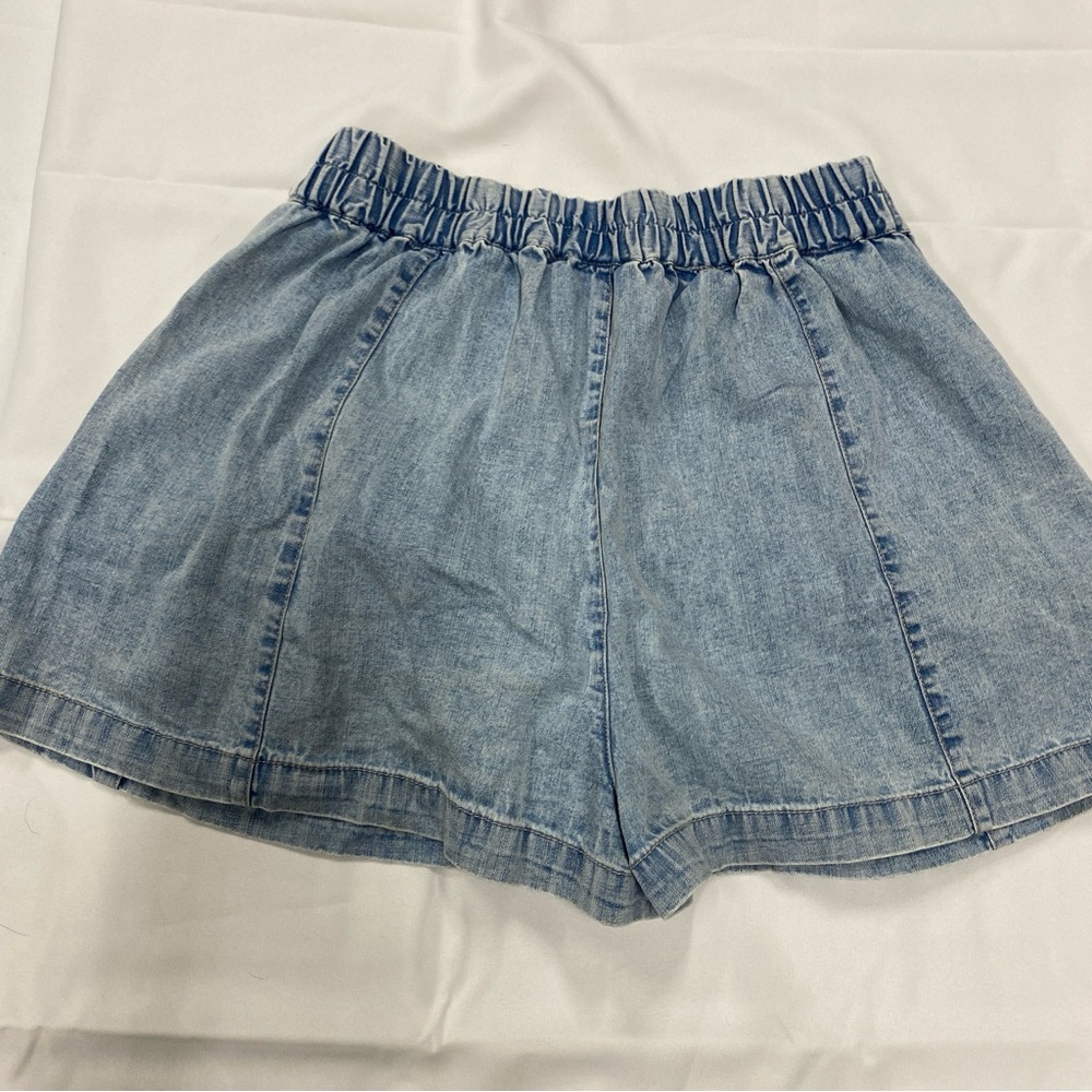 NWT Free People Light Blue Elastic Waist Denim Shorts - Picture 7 of 7